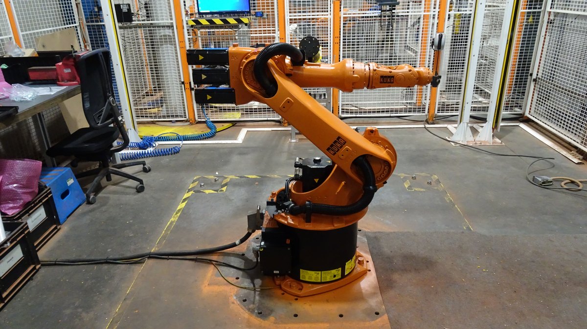 [Klever Portal:1723:5834849794db] KUKA Robot industrial - KR 6-2