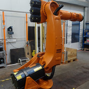 KUKA Robot industrial - KR 210-2