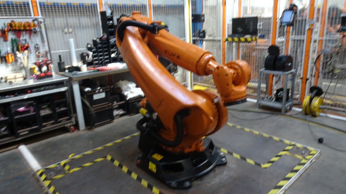 [Klever Portal:2043:009335e141ac] KUKA Robot industrial - KR 240 R2700 prime