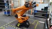 KUKA Robot industrial - KR 240 R2700 prime