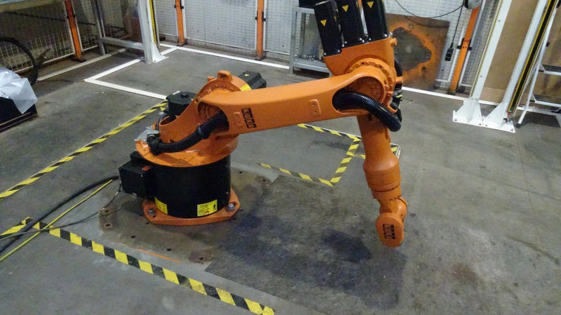 [Klever Portal:2062:ae9dc9057d7d] KUKA Robot industrial - KR 16-2 · Imagen principal